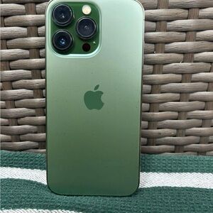 Apple IPhone 13 Pro Max 1TB Alpine Green